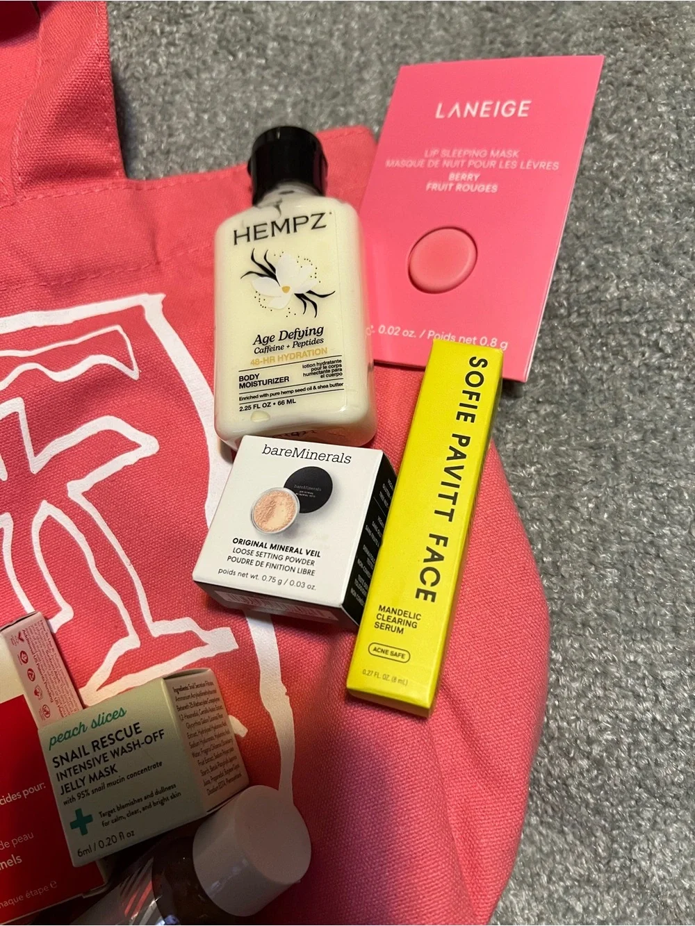 Assorted Women’s Bath & Body Set with Mini Tote